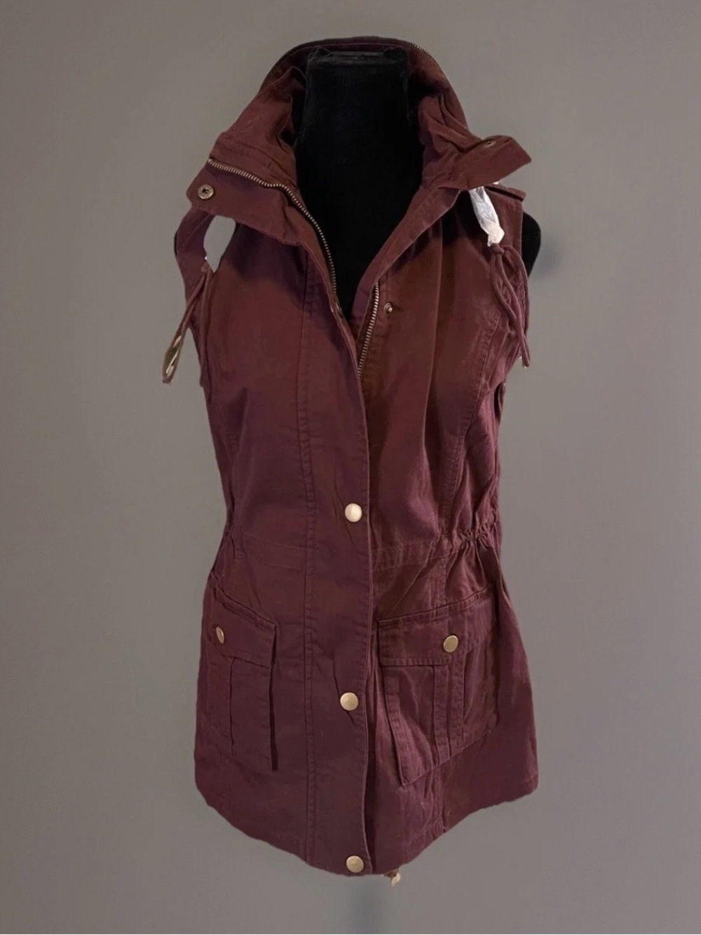 Sugar Lips New Sleeveless Jacket Vest Sz M Burgundy Cotton Hidden Hood Utility